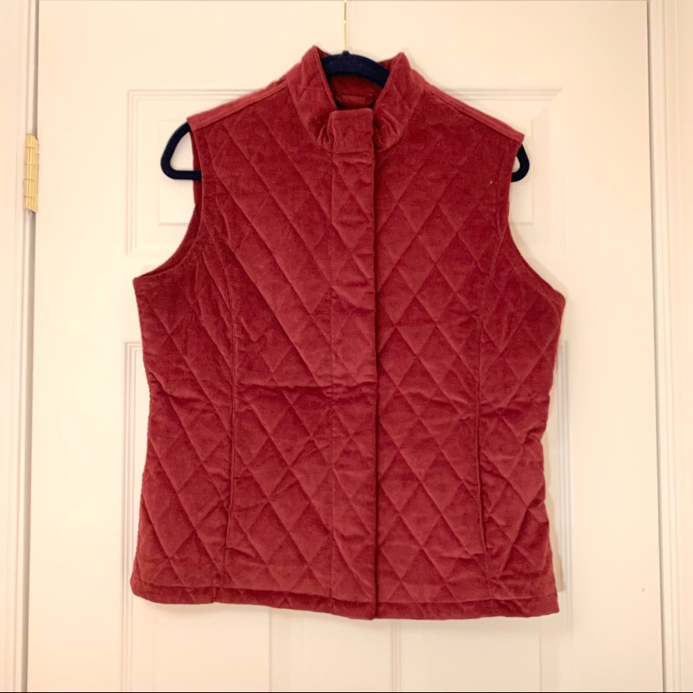 Eddie Bauer Maroon Corduroy Quilted Vest sz L